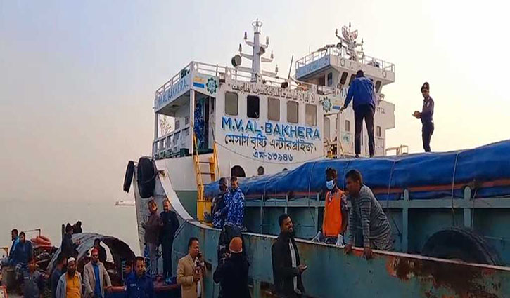 One arrested from Bagerhat over 7 murders on ship