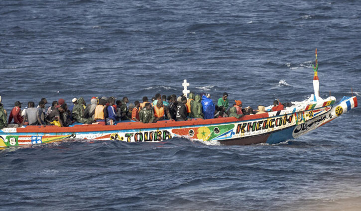 69 migrants dead after boat sinks off Morocco