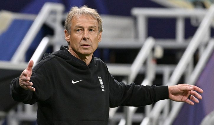 South Korea fires national team soccer coach