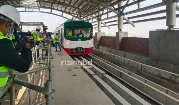 মেট্রোরেলে চড়ুন তবে নিয়মগুলো মানুন