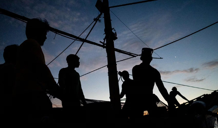 Vietnam sentences nine to death for drug trafficking