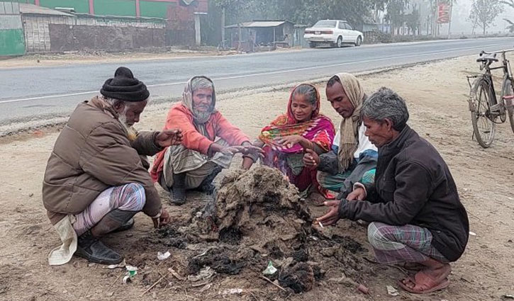 চারদিন ধরে সূর্যের দেখা নেই পঞ্চগড়ে