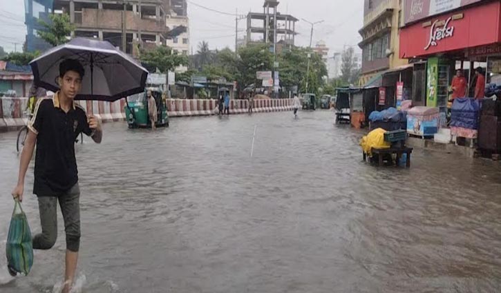 ফেনীতে ১৬ ঘণ্টায় ৩০৬ মিলিমিটার বৃষ্টিপাত