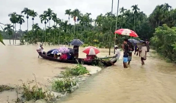 কক্সবাজারে পাহাড়ি ঢলে ভেসে শিশুর মৃত্যু, নিখোঁজ ৫ 