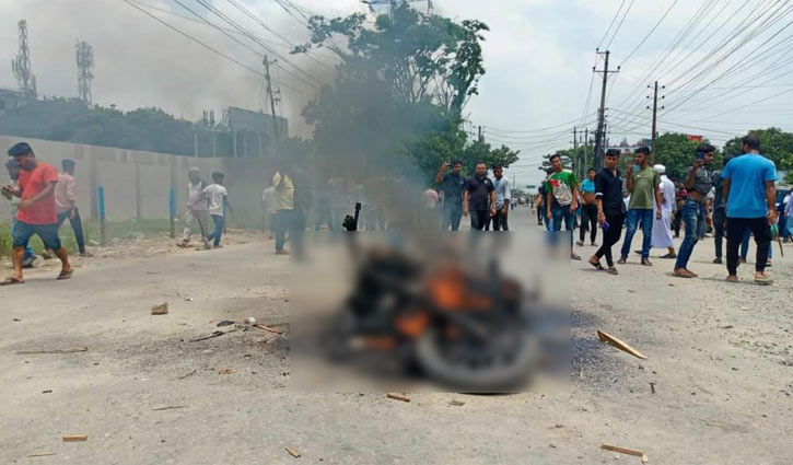 নারায়ণগঞ্জে ঢাকা-চট্টগ্রাম মহাসড়কে মোটরসাইকেলে আগুন