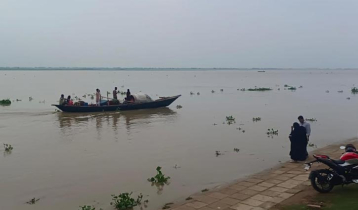 দৌলতদিয়ায় বিপৎসীমার নিচে পদ্মার পানি