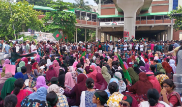 আদেশ প্রত্যাখ্যান করে আন্দোলন চালিয়ে যাওয়ার ঘোষণা শিক্ষার্থীদের