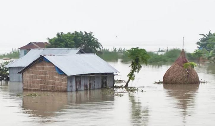 ১৮ জেলায় বন্যা, ক্ষতিগ্রস্ত ২০ লাখ মানুষ