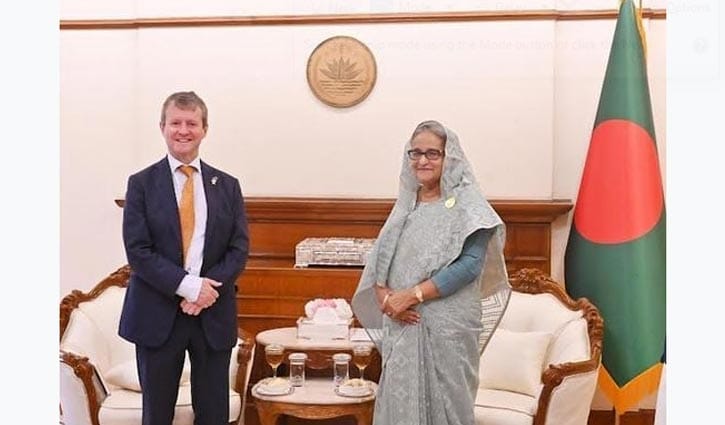 প্রধানমন্ত্রীর সঙ্গে নরওয়ের রাষ্ট্রদূতের সাক্ষাৎ