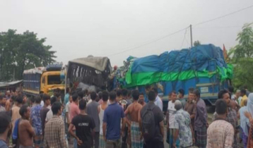 Bus-truck collision kills 5 in Dinajpur