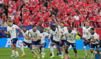 England beat Switzerland to keep Euro dream alive