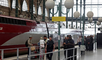 Massive attack on fast train network in France