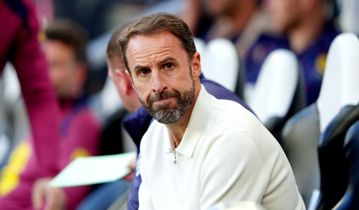 Southgate steps down as England’s head coach Southgate steps down as England’s head coach