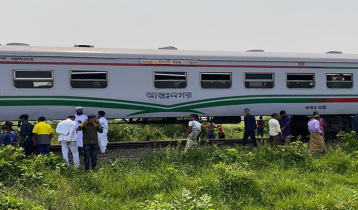 আড়াই ঘণ্টা পর উত্তরবঙ্গের সঙ্গে ট্রেন চলাচল স্বাভাবিক