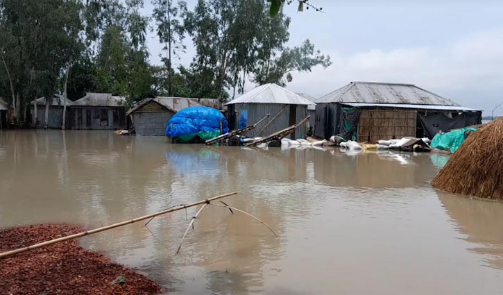 5000 families marooned in Lalmonirhat