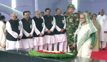 PM pays homage to Bangabandhu
