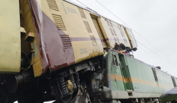 5 killed in West Bengal train crash