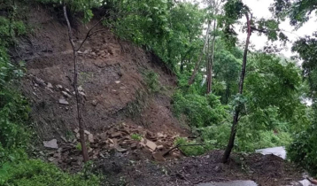 Landslide in Khagrachhari snaps road communication