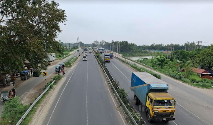 ঢাকা-টাঙ্গাইল-বঙ্গবন্ধু সেতু মহাসড়কে ৮ ঘণ্টা পর যান চলাচল স্বাভাবিক