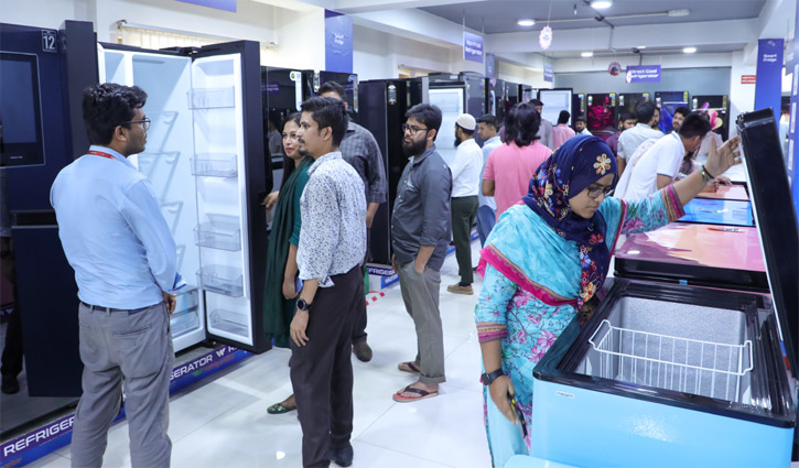 ঈদের আগমুহূর্তে জমজমাট ওয়ালটন ফ্রিজের বিক্রি ঈদের আগমুহূর্তে জমজমাট ওয়ালটন ফ্রিজের বিক্রি