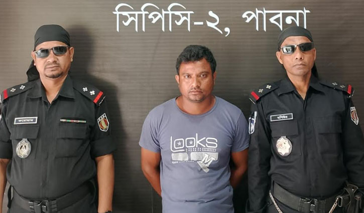 প্রবাসী নারীর অশ্লীল ভিডিও ধারণ করে টাকা দাবি, প্রতারক আটক