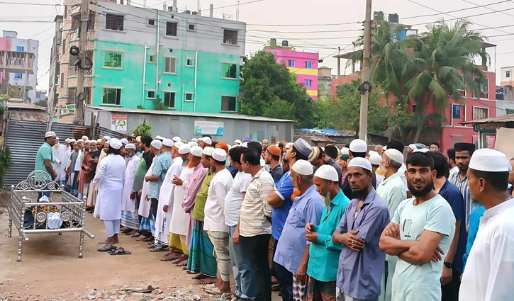 পা‌রিবা‌রিক কবরস্থা‌নে সমা‌হিত আবুল কালাম আজাদ