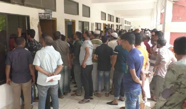 কুমিল্লায় প্রবাসীকে হত্যায় স্ত্রীসহ ৪ জনের মৃত্যুদণ্ড