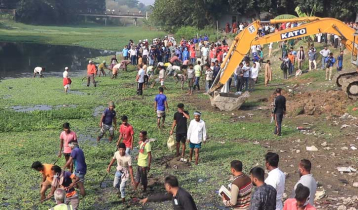 পাবনার পদ্মা কোল খাল দখলমুক্ত করা শুরু