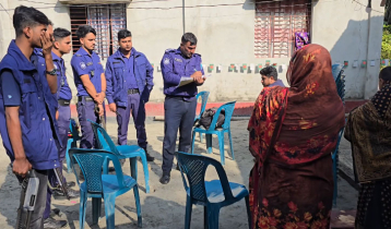 যুবলীগ নেতার বাড়ি থেকে তলোয়ারসহ দেশীয় অস্ত্র উদ্ধার