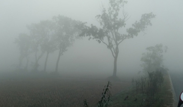 শীতে কাঁপছে দিনাজপুর