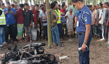 চুয়াডাঙ্গা মোটরসাইকেলসহ ব্যবসায়ীকে পুড়িয়ে হত্যা