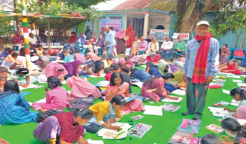 ১৯ বছর ধরে আলো ছড়াচ্ছেন শিক্ষক নাসির উদ্দিন