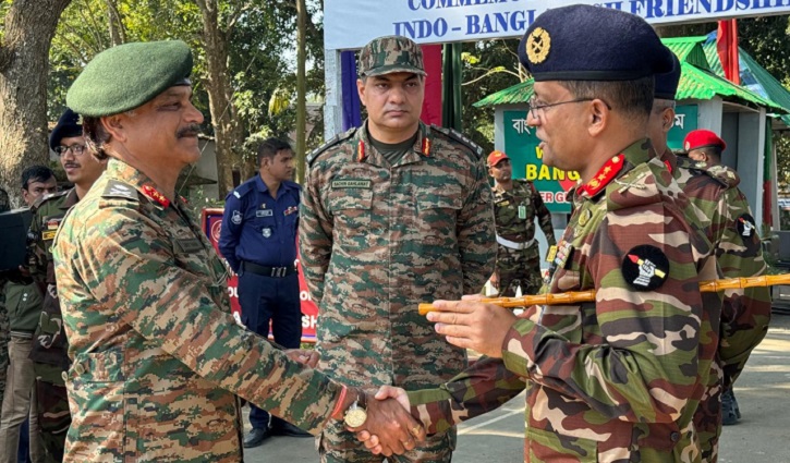 বিজয় দিবসে বাংলাদেশ-ভারতের সেনাবাহিনীর উচ্চ পর্যায়ের অফিসারদের সাক্ষাৎ