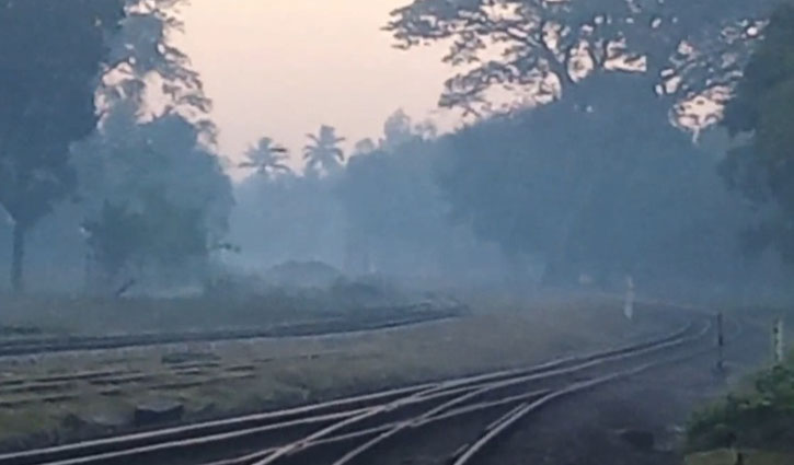 দিনাজপুরে শীতের প্রকোপ বেড়েছে, তাপমাত্রা ১২ ডিগ্রি 