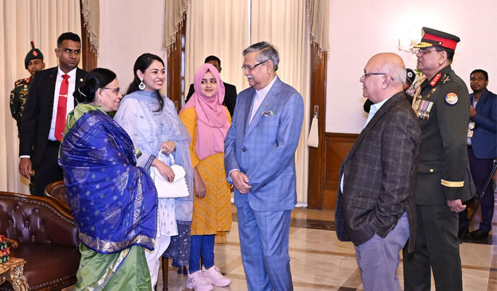 President hosts reception for family members of Birshreshtha