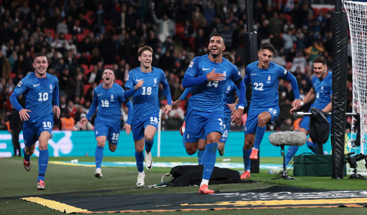 Pavlidis double seals famous win for Greece over England