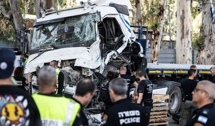 One killed, 40 injured after truck hits Israel bus stop