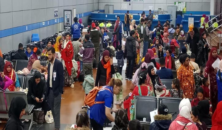 105 more Bangladeshi expatriates return home from Lebanon 