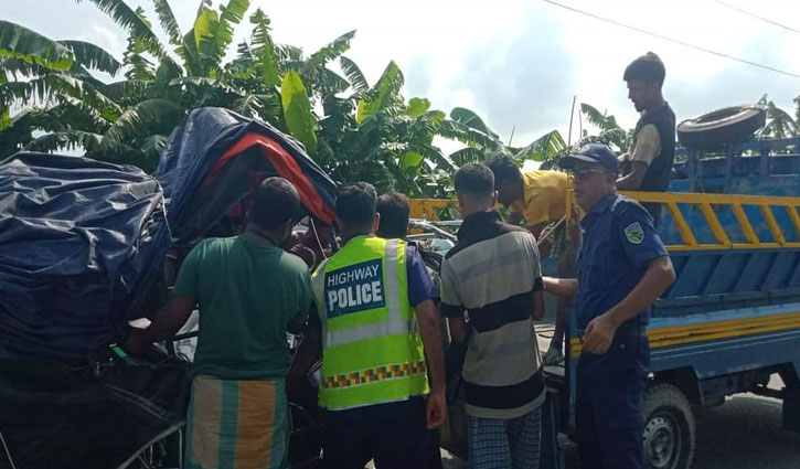 ময়মনসিংহে অটোরিকশায় বাসের ধাক্কা, নিহত ২