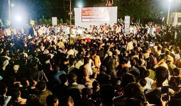 চবিতে শহিদদের স্মরণে কাওয়ালী সন্ধ্যা অনুষ্ঠিত
