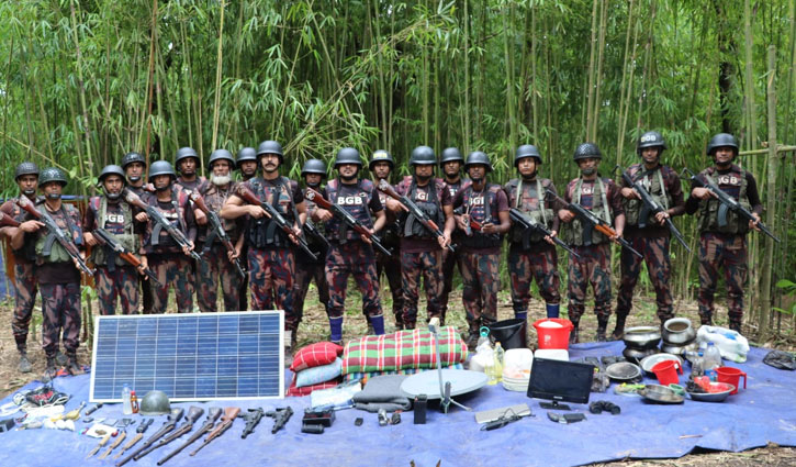 দুর্গম পাহাড়ে সন্ত্রাসী আস্তানা, অস্ত্র ও ড্রোন উদ্ধার