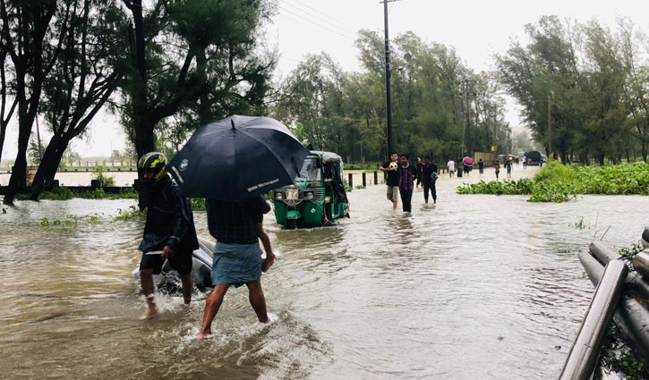 কক্সবাজারে ৯ বছরে সর্বোচ্চ বৃষ্টিপাতের রেকর্ড, তলিয়েছে নিম্নাঞ্চল