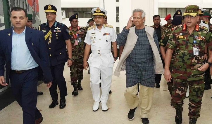 Dr Yunus visits army headquarters