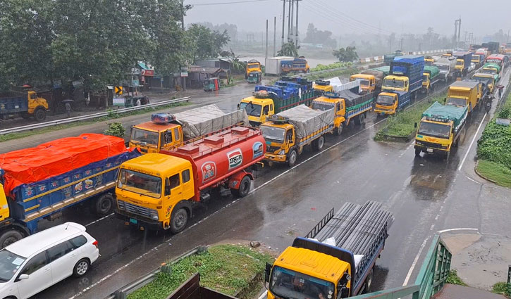 Slow traffic on Dhaka-Bangabandhu highway causes jam