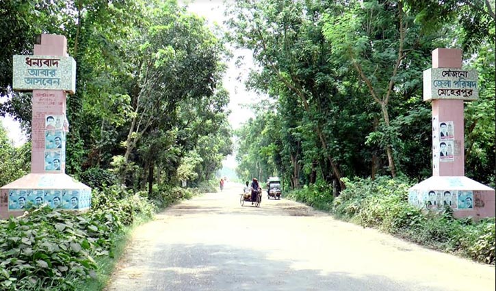 কুষ্টিয়ায় অটোরিকশা চালকদের সঙ্গে দ্বন্দ্বে বাস চলাচল বন্ধ