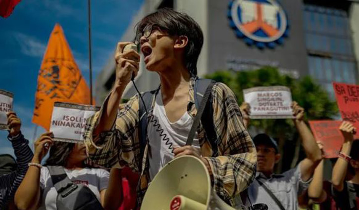 দুর্নীতি আর ‘নেপো বেবি’দের বিরুদ্ধে ফুঁসছে ফিলিপাইন