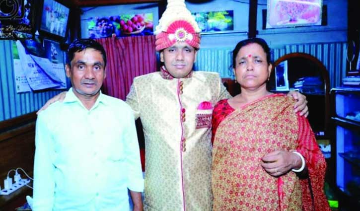 ফেরার কথা ছিল নতুন বউ নিয়ে, ফিরল নিথর দেহ