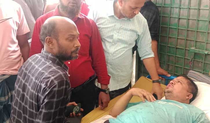 ফেসবুকে ছবি পোস্ট নিয়ে বিএনপি-জামায়াত সংঘর্ষ, আহত ৪০