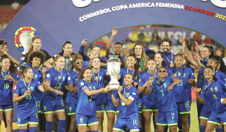 টাইব্রেকারে শ্বাসরুদ্ধকর জয় তুলে ব্রাজিল চ্যাম্পিয়ন