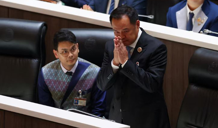 থাইল্যান্ডের নতুন প্রধানমন্ত্রী আনুতিন চার্নভিরাকুল